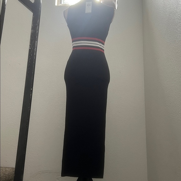 Lauren Ralph Lauren Black Dress – SP – Scoop Neck, Striped Waistband - Picture 10 of 12